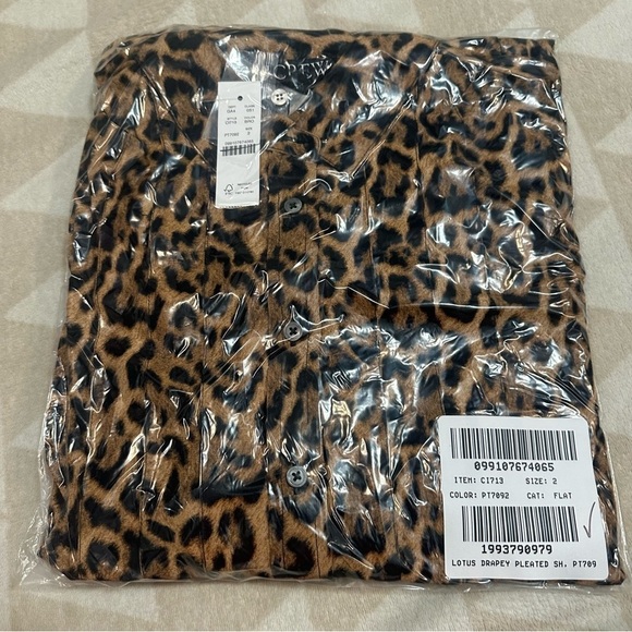 J crew Drapey pleated shirtdress in leopard print - Picture 6 of 6